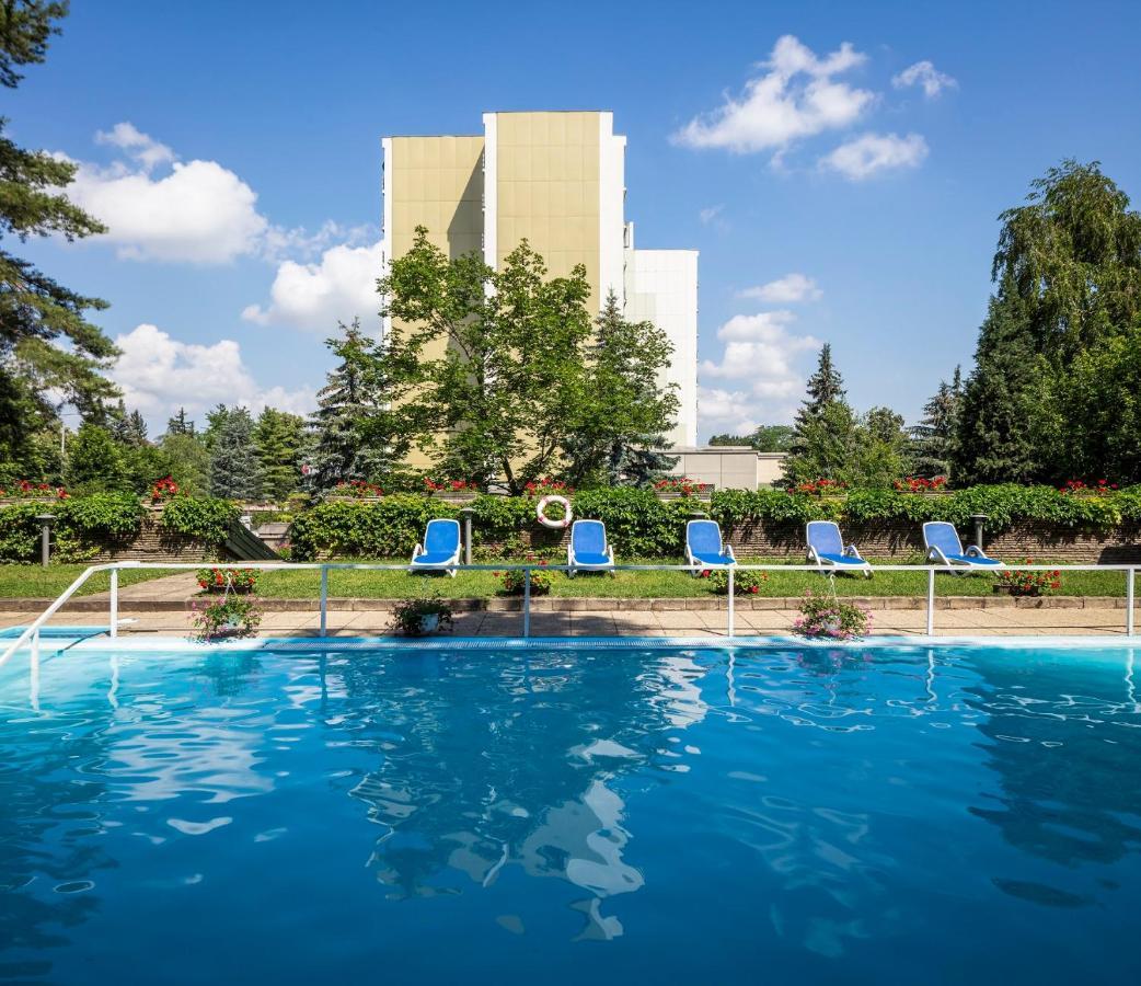 Ensana Thermal Heviz Exterior photo